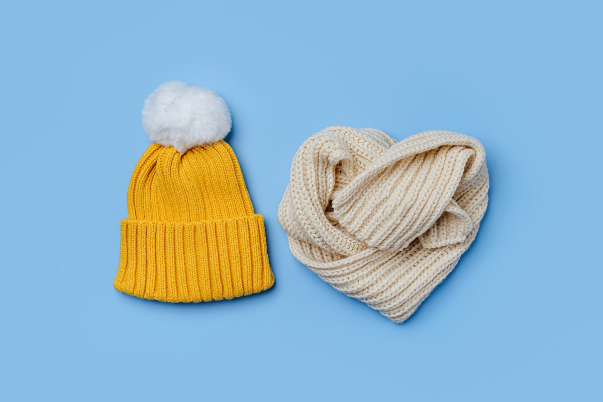 Уход за одеждой зимой: как продлить жизнь пальто, свитерам и праздничным нарядам - 8