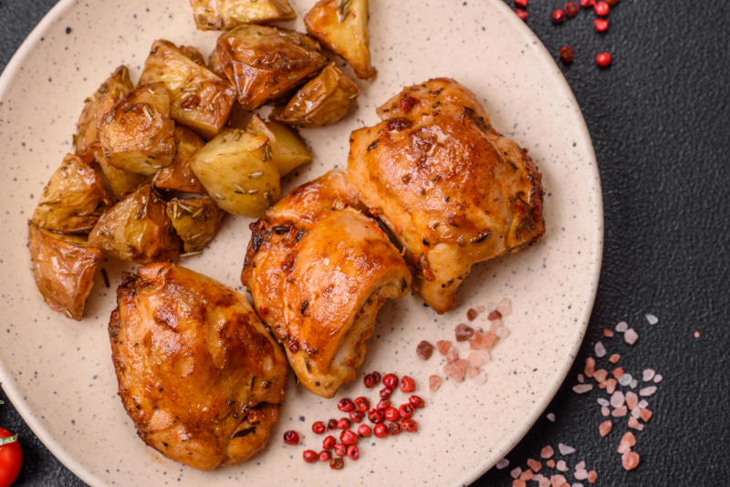 Горячие блюда на новогодний стол: 10 вариантов, которые не привяжут к плите - 9