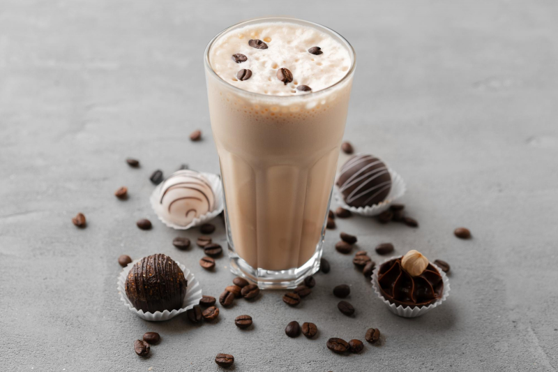 Воздушные молочные коктейли в миксере - 10