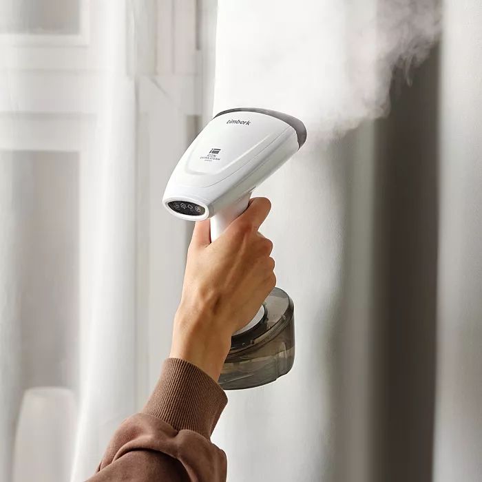 Как выбрать отпариватель для одежды: на какие моменты обратить внимание - 1